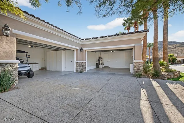 $9,500 | 2230 Green Mountain Court, Las Vegas, NV 89135