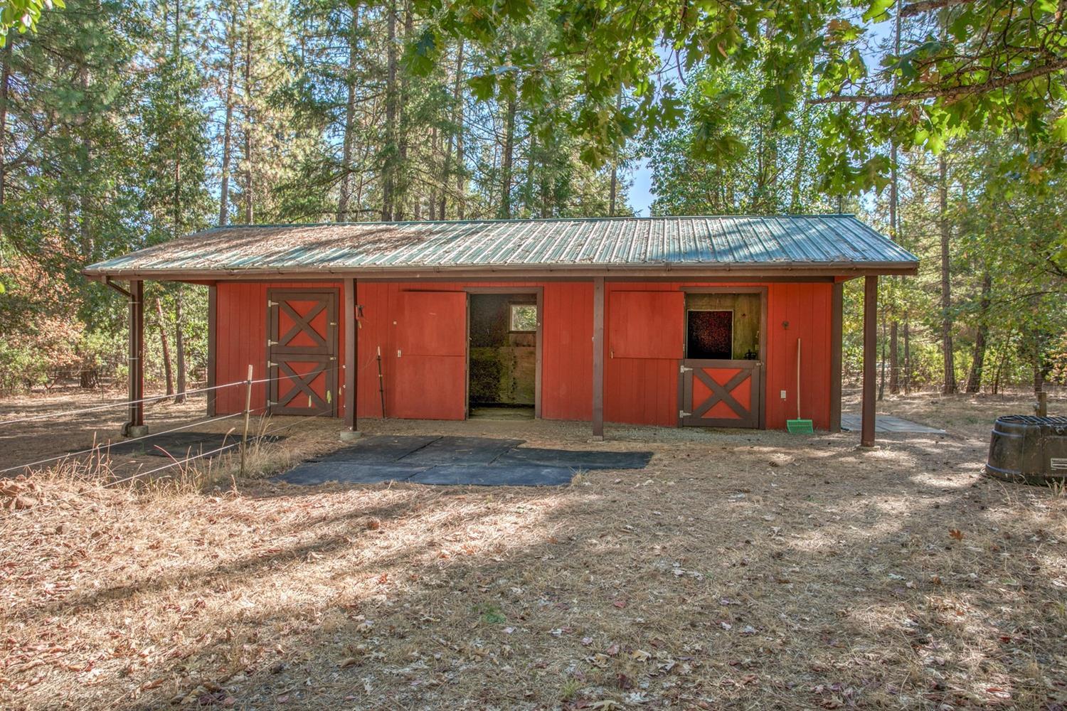 1366 Queens Branch Road Rogue River, OR 97537 - Photo 15 of 33 Additional Photo