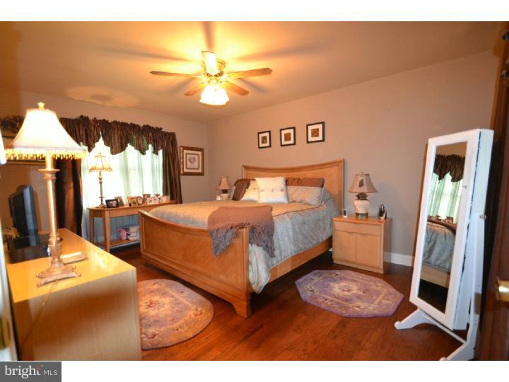 205 Knapp Road Lansdale, PA 19446 - Photo 15 of 25 Bedroom - Main
