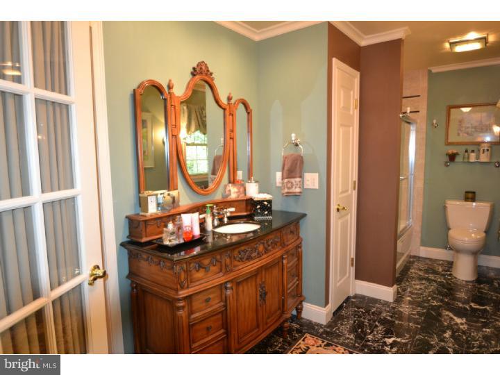 205 Knapp Road Lansdale, PA 19446 - Photo 16 of 25 Bathroom