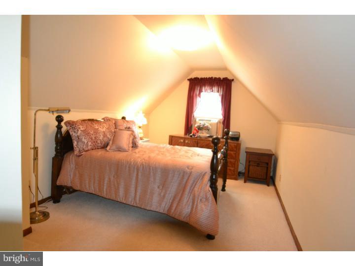 205 Knapp Road Lansdale, PA 19446 - Photo 18 of 25 Bedroom