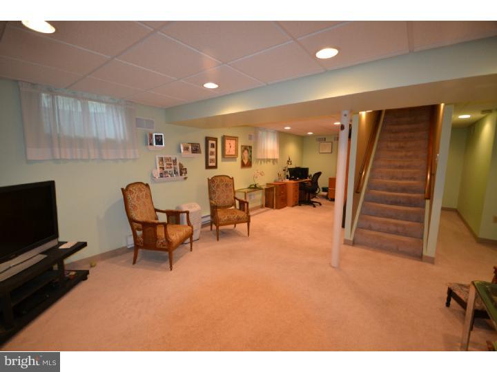 205 Knapp Road Lansdale, PA 19446 - Photo 21 of 25 Family Room