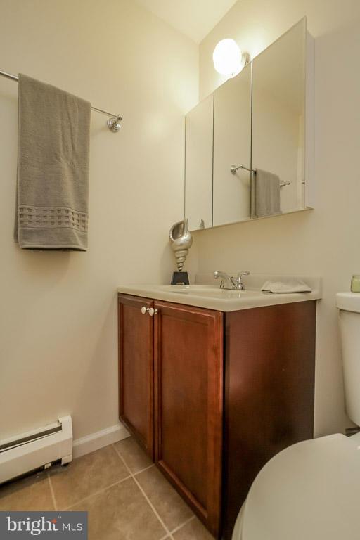13809 Gilbert Road Woodbridge, VA 22193 - Photo 13 of 30 Bath