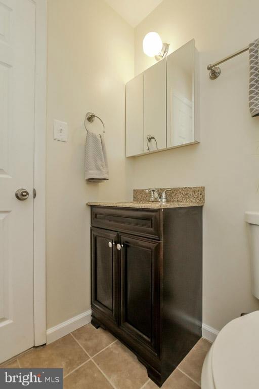 13809 Gilbert Road Woodbridge, VA 22193 - Photo 20 of 30 Bath (Master)