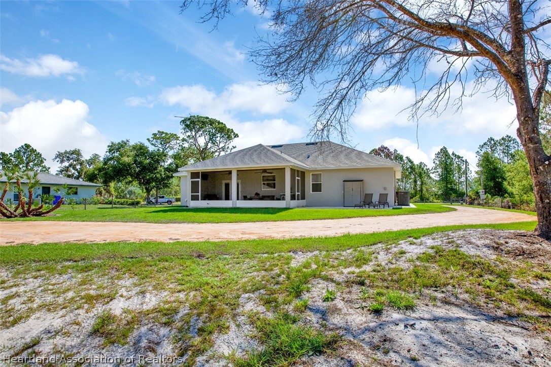 6105 Apple Road Sebring, FL 33875 - Photo 29 of 36 Gallery Image 29
