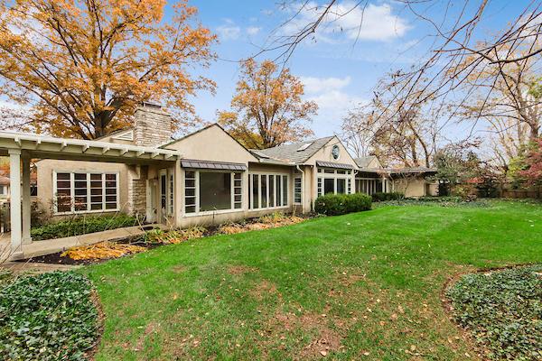2448 Edington Road Columbus, OH 43221 - Photo 31 of 37