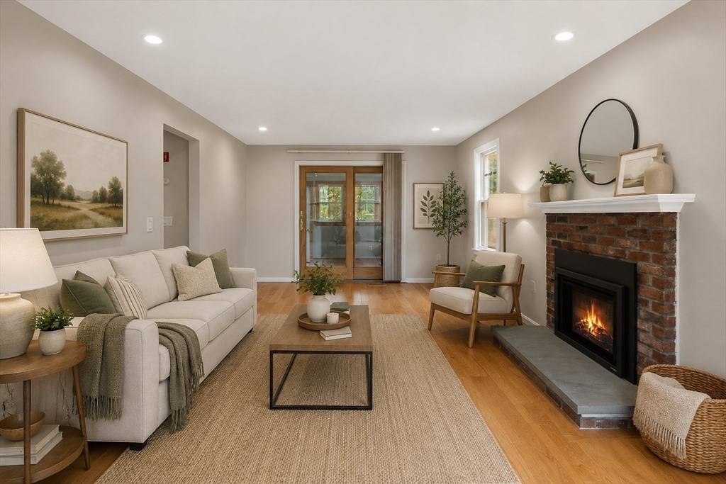 76 Woodridge Road Duxbury, MA 02332 - Photo 5 of 42