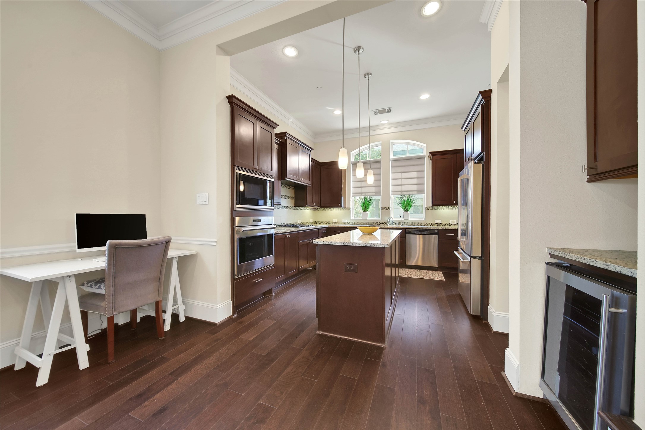 5209 Gibson Street, Unit A Houston, TX 77007 - Photo 11 of 45