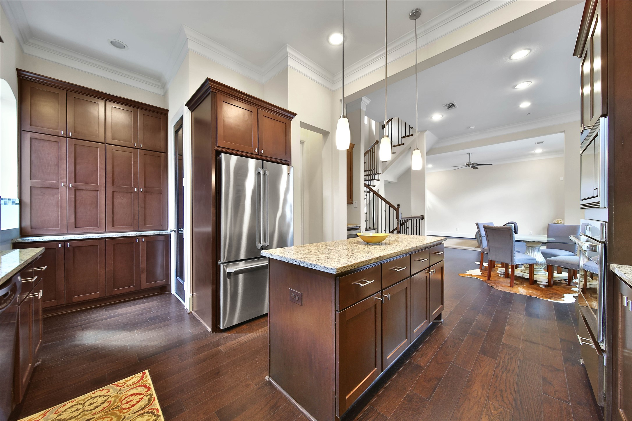 5209 Gibson Street, Unit A Houston, TX 77007 - Photo 13 of 45