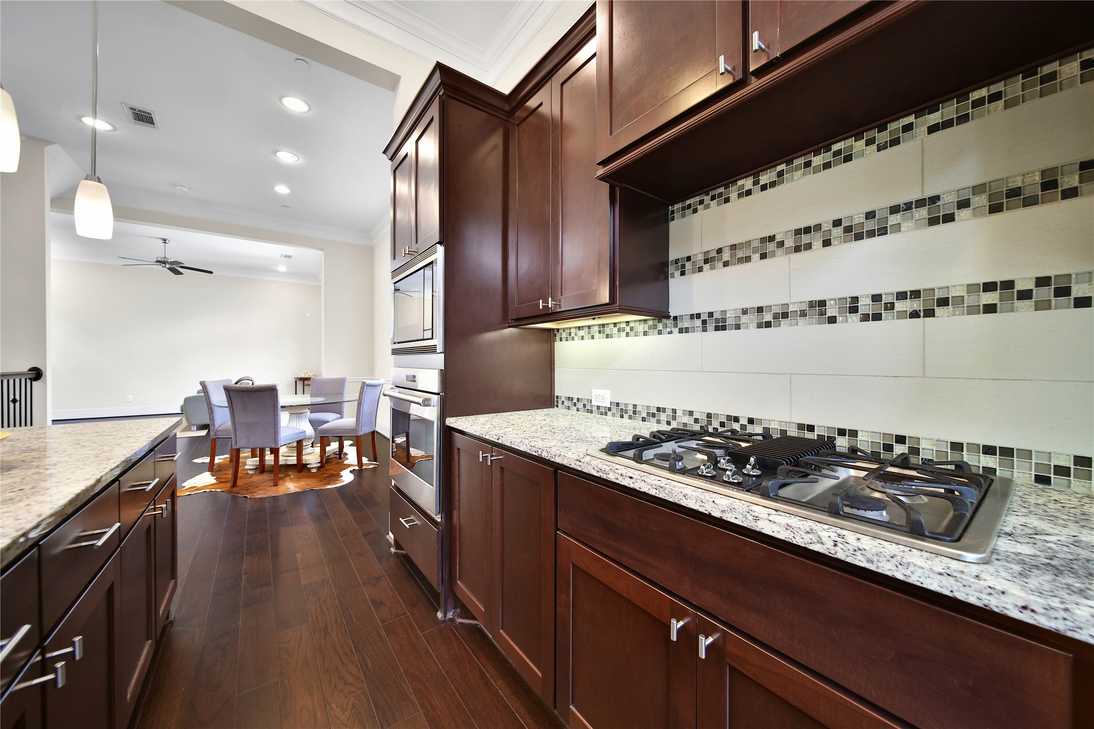 5209 Gibson Street, Unit A Houston, TX 77007 - Photo 16 of 45