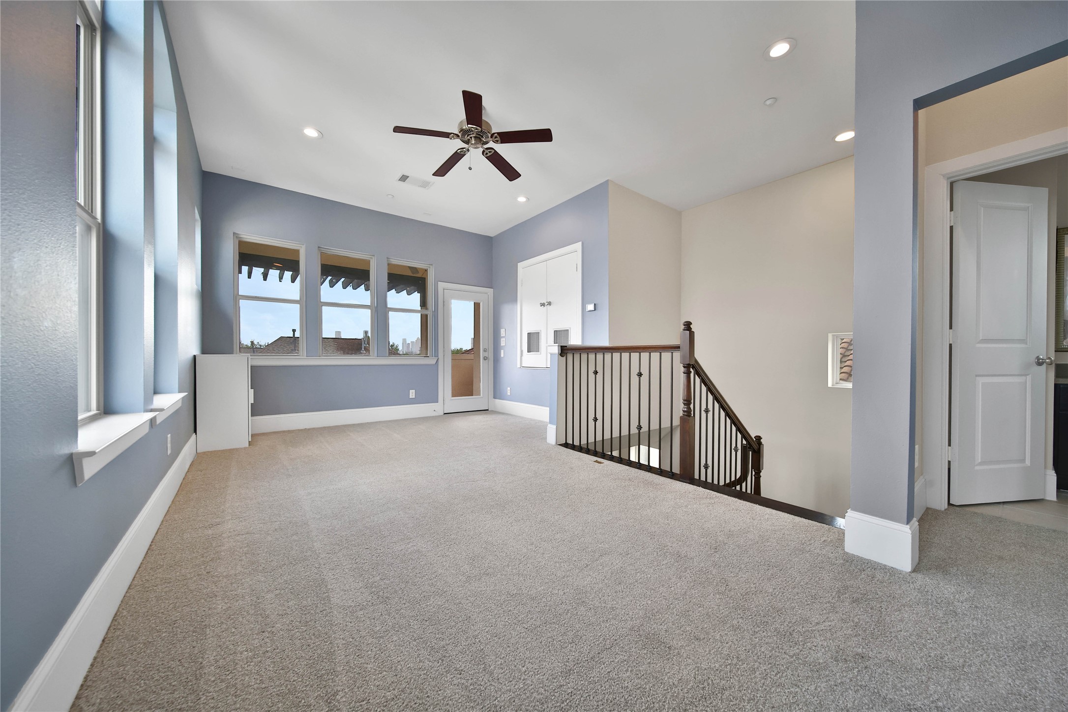 5209 Gibson Street, Unit A Houston, TX 77007 - Photo 34 of 45