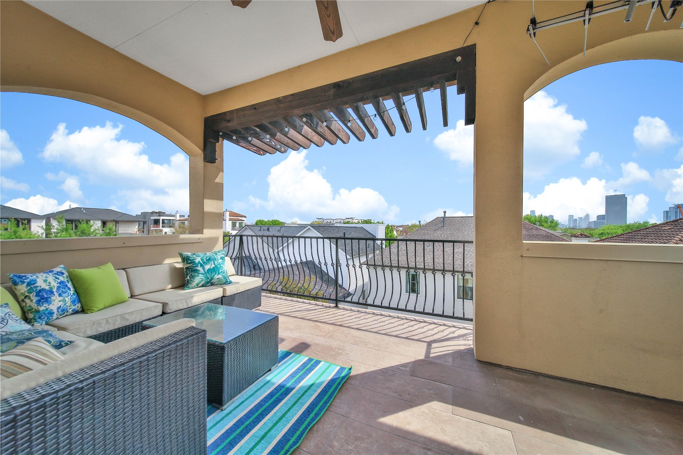 5209 Gibson Street, Unit A Houston, TX 77007 - Photo 37 of 45