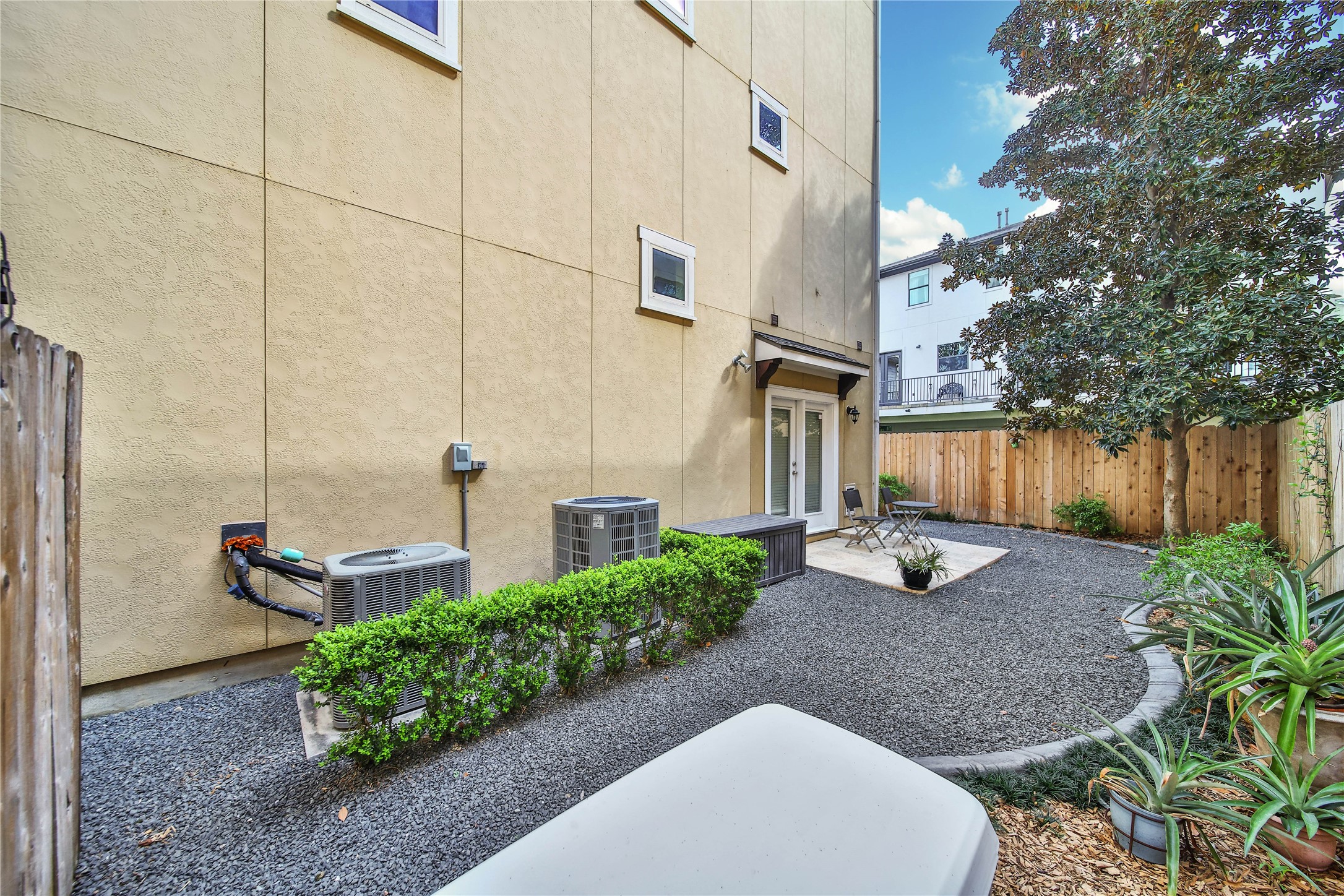 5209 Gibson Street, Unit A Houston, TX 77007 - Photo 40 of 45