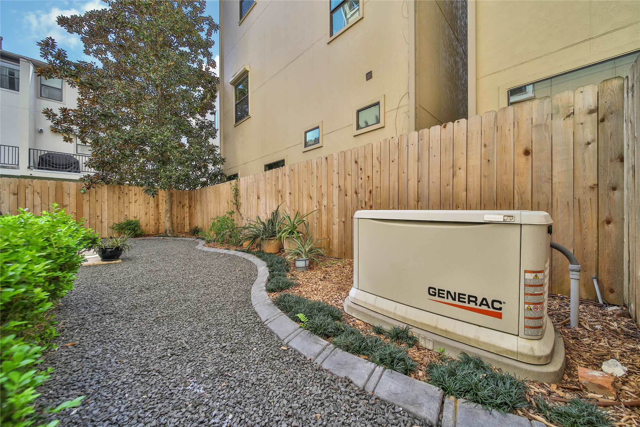 5209 Gibson Street, Unit A Houston, TX 77007 - Photo 41 of 45