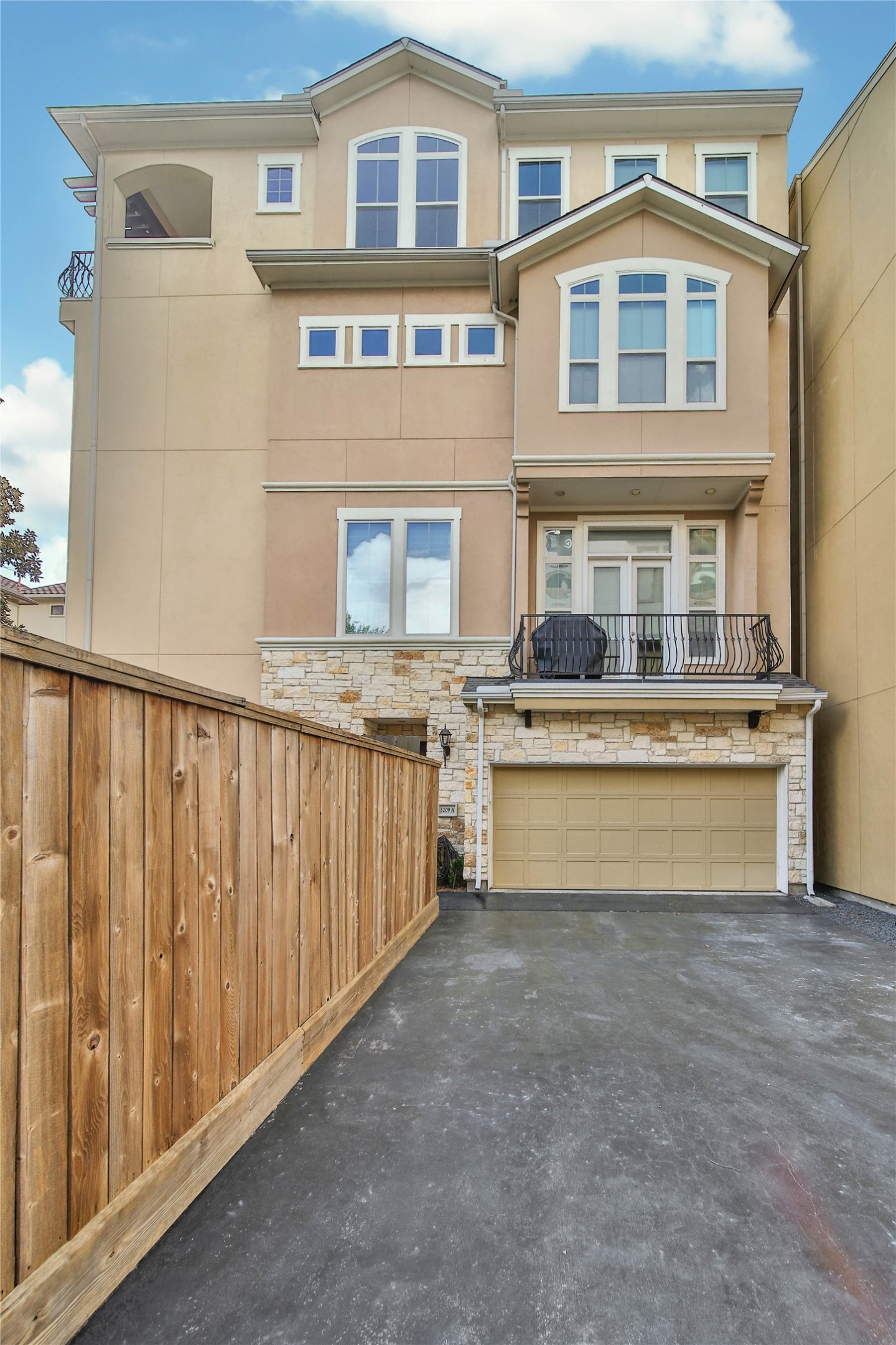 5209 Gibson Street, Unit A Houston, TX 77007 - Photo 42 of 45