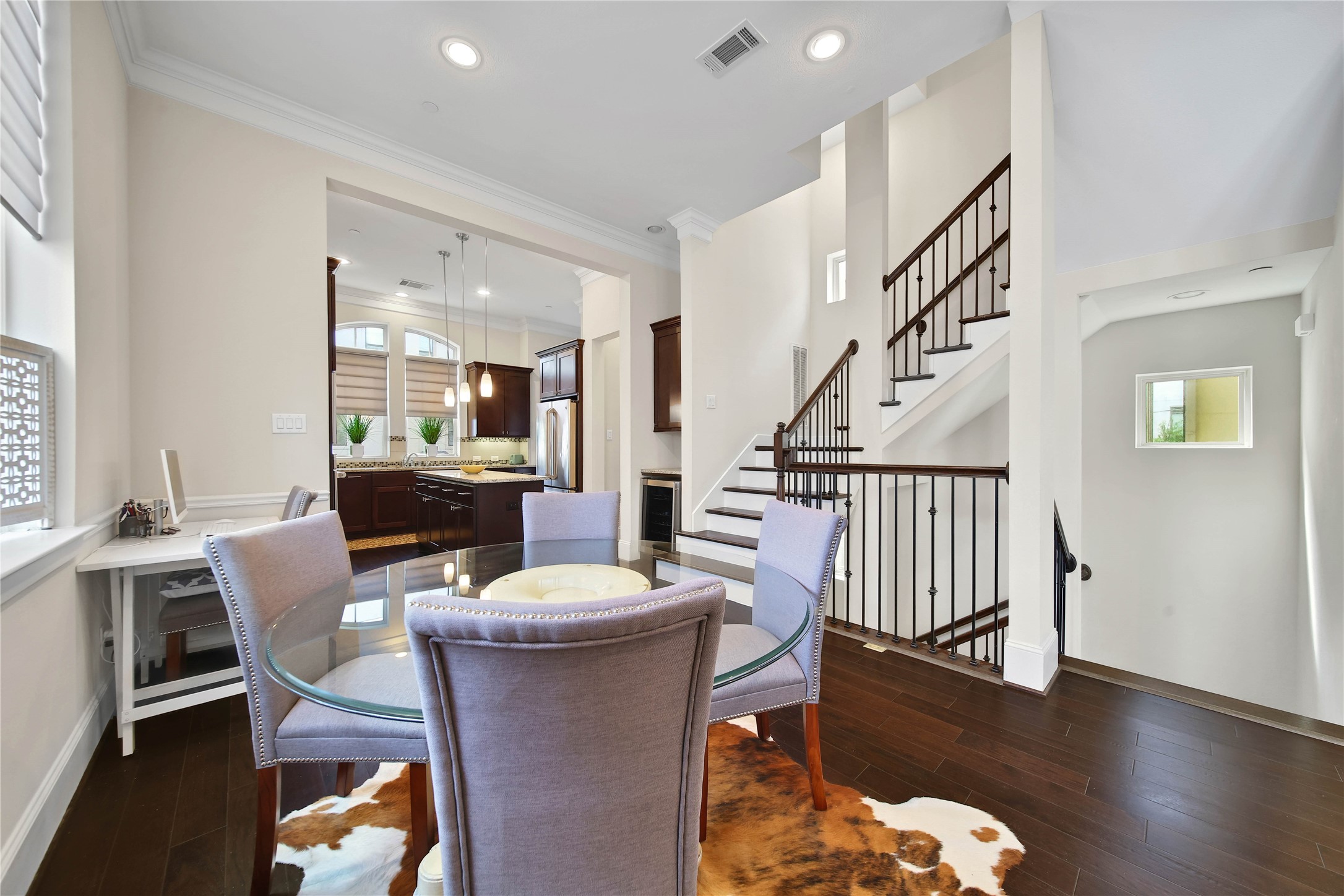 5209 Gibson Street, Unit A Houston, TX 77007 - Photo 9 of 45