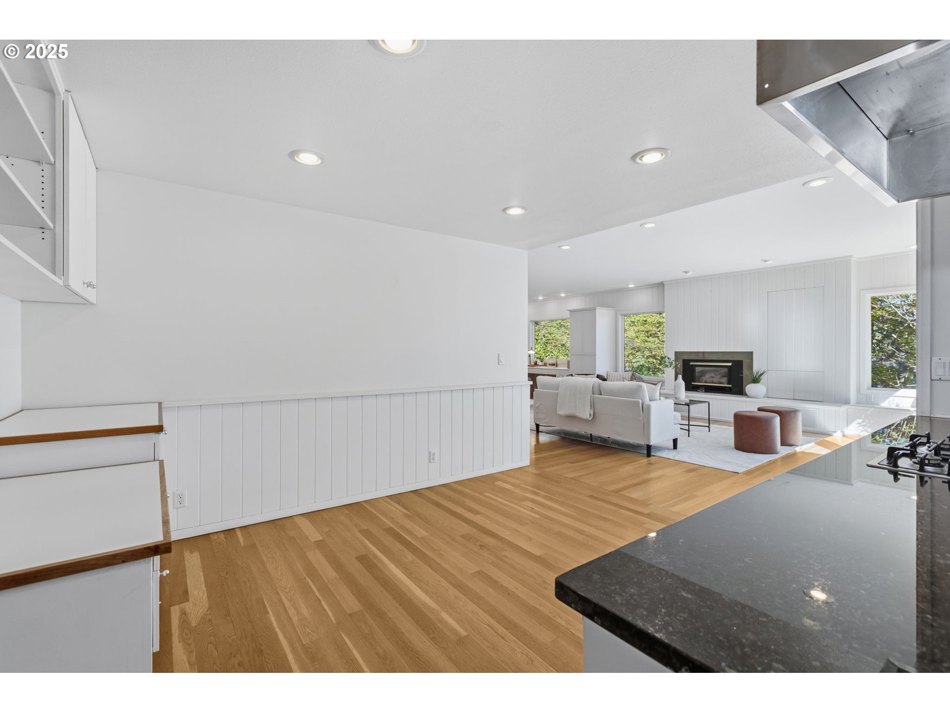 3905 Spring Boulevard Eugene, OR 97405 - Photo 19 of 48