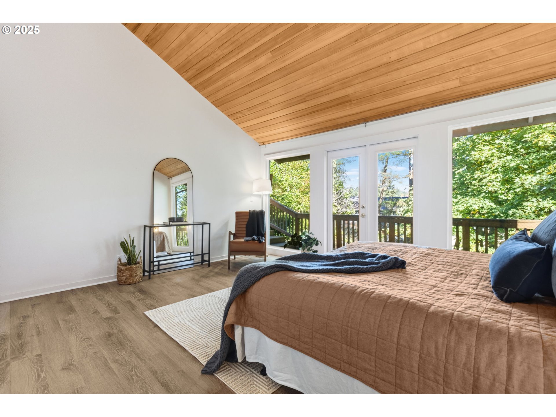 3905 Spring Boulevard Eugene, OR 97405 - Photo 31 of 48