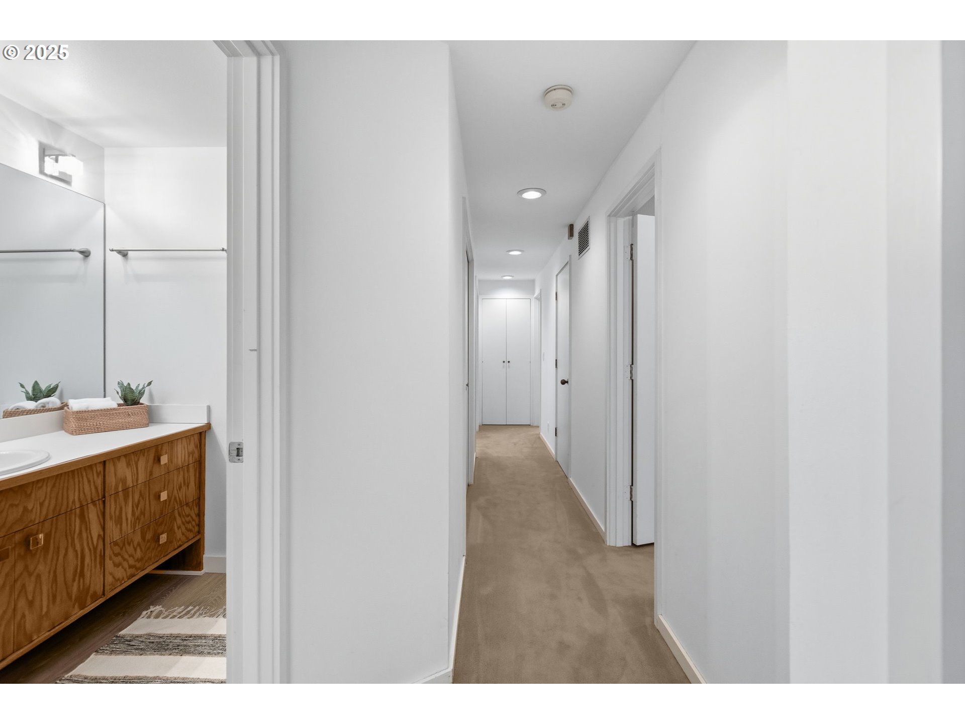 3905 Spring Boulevard Eugene, OR 97405 - Photo 38 of 48