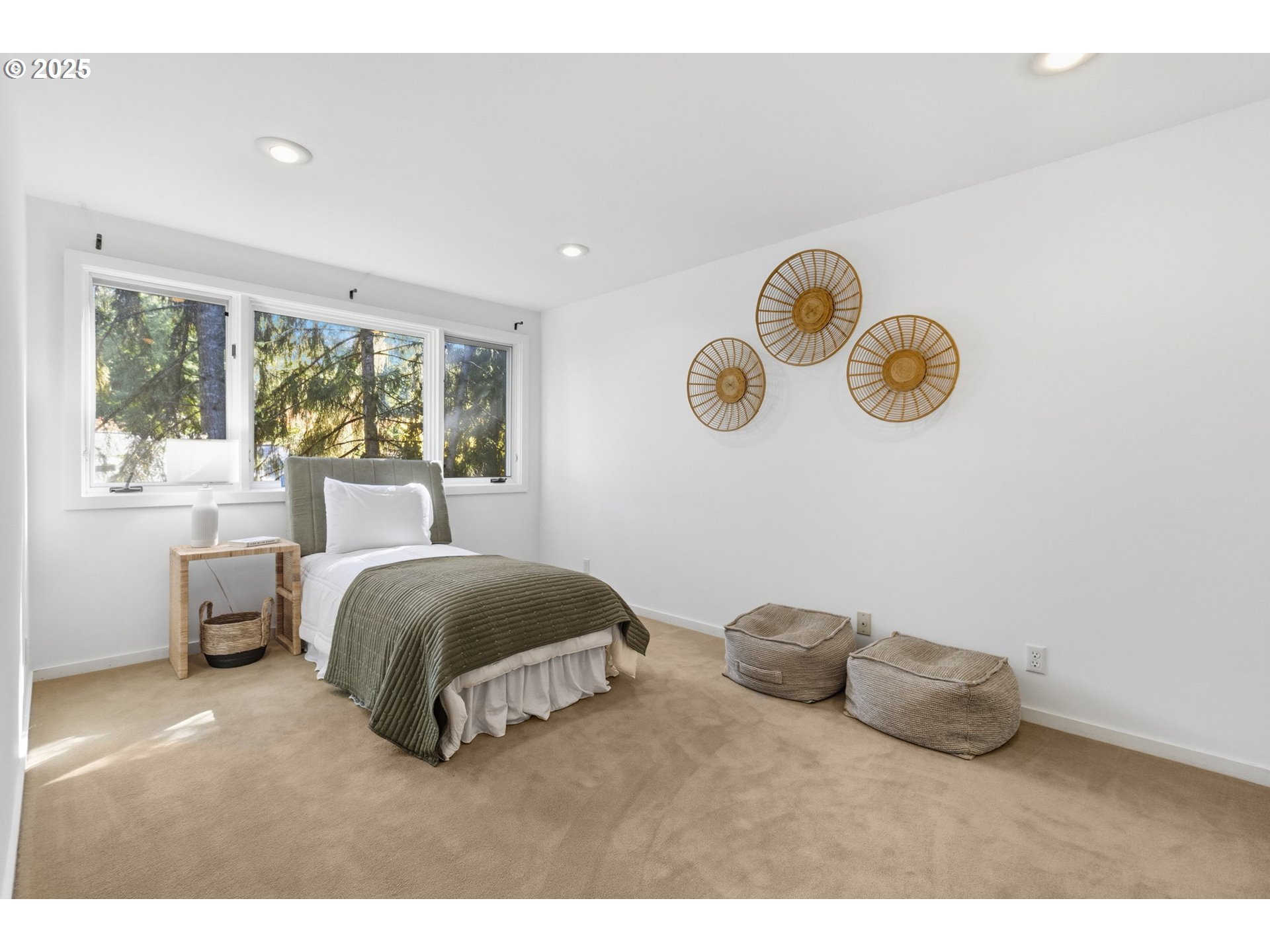 3905 Spring Boulevard Eugene, OR 97405 - Photo 42 of 48