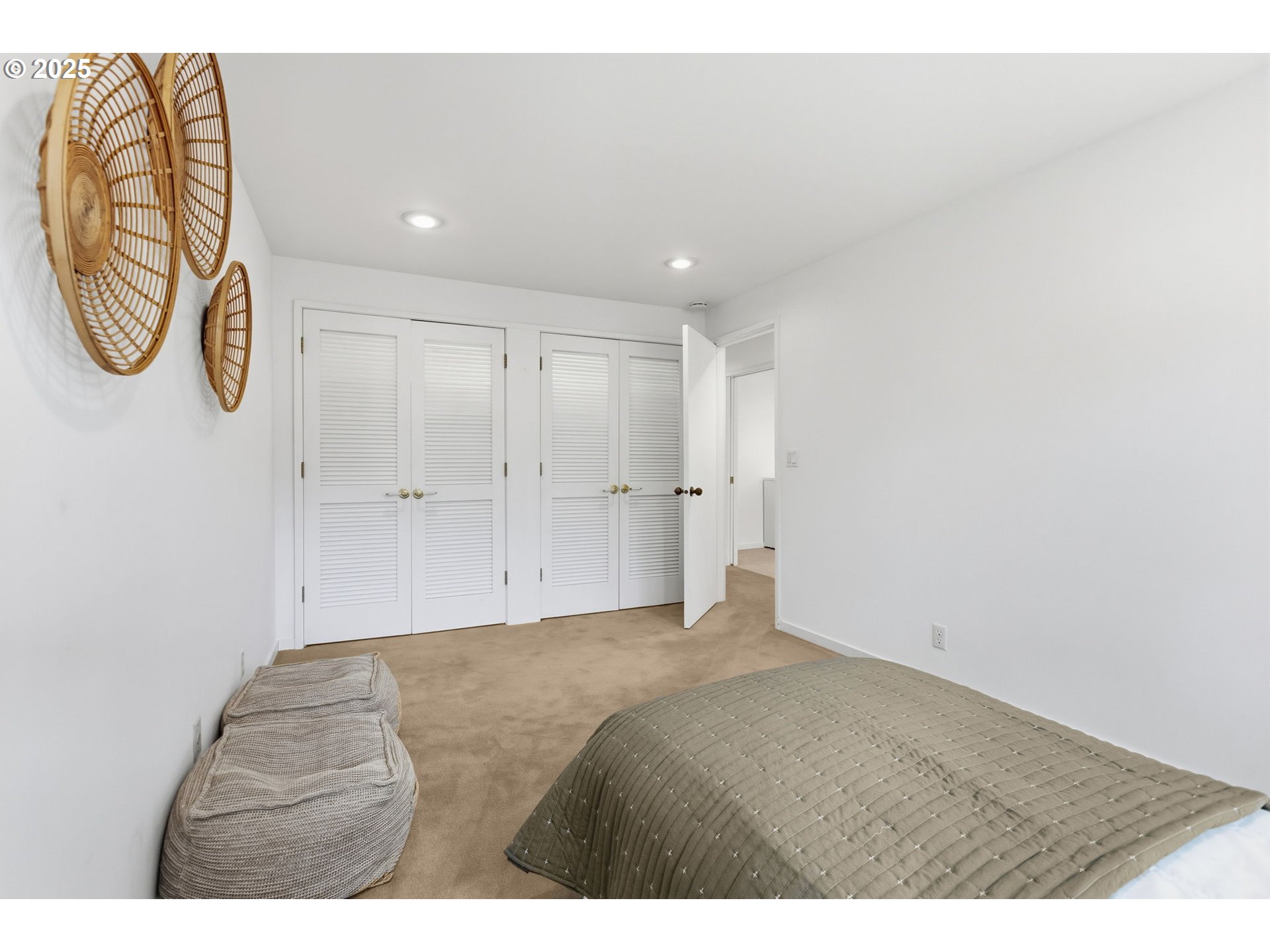 3905 Spring Boulevard Eugene, OR 97405 - Photo 43 of 48