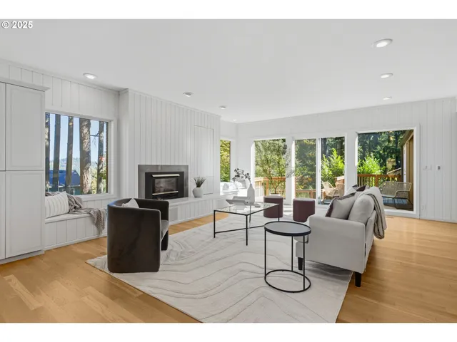 $885,000 | 3905 Spring Boulevard, Eugene, OR 97405