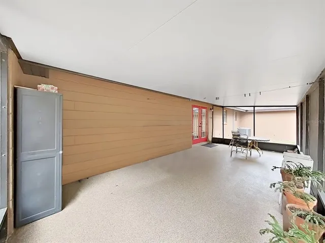 $649,900 | 4111 Robinson Road, Valrico, FL 33594