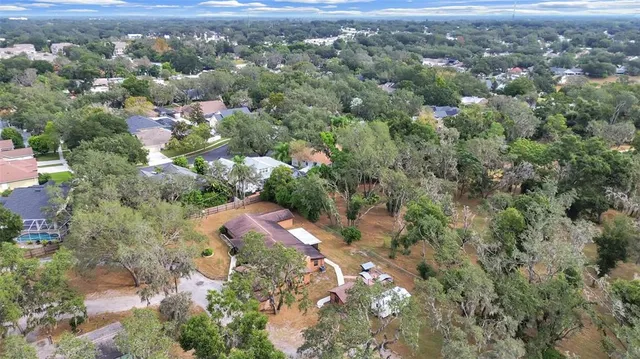 $649,900 | 4111 Robinson Road, Valrico, FL 33594