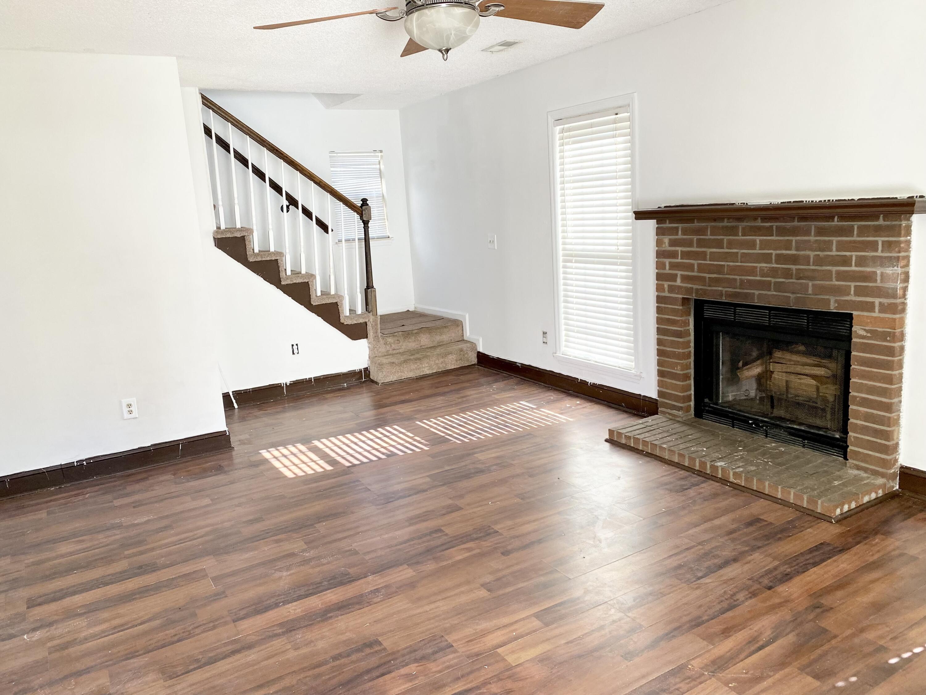 423 Indigo Road Goose Creek, SC 29445 - Photo 3 of 14 FullSizeRender_8