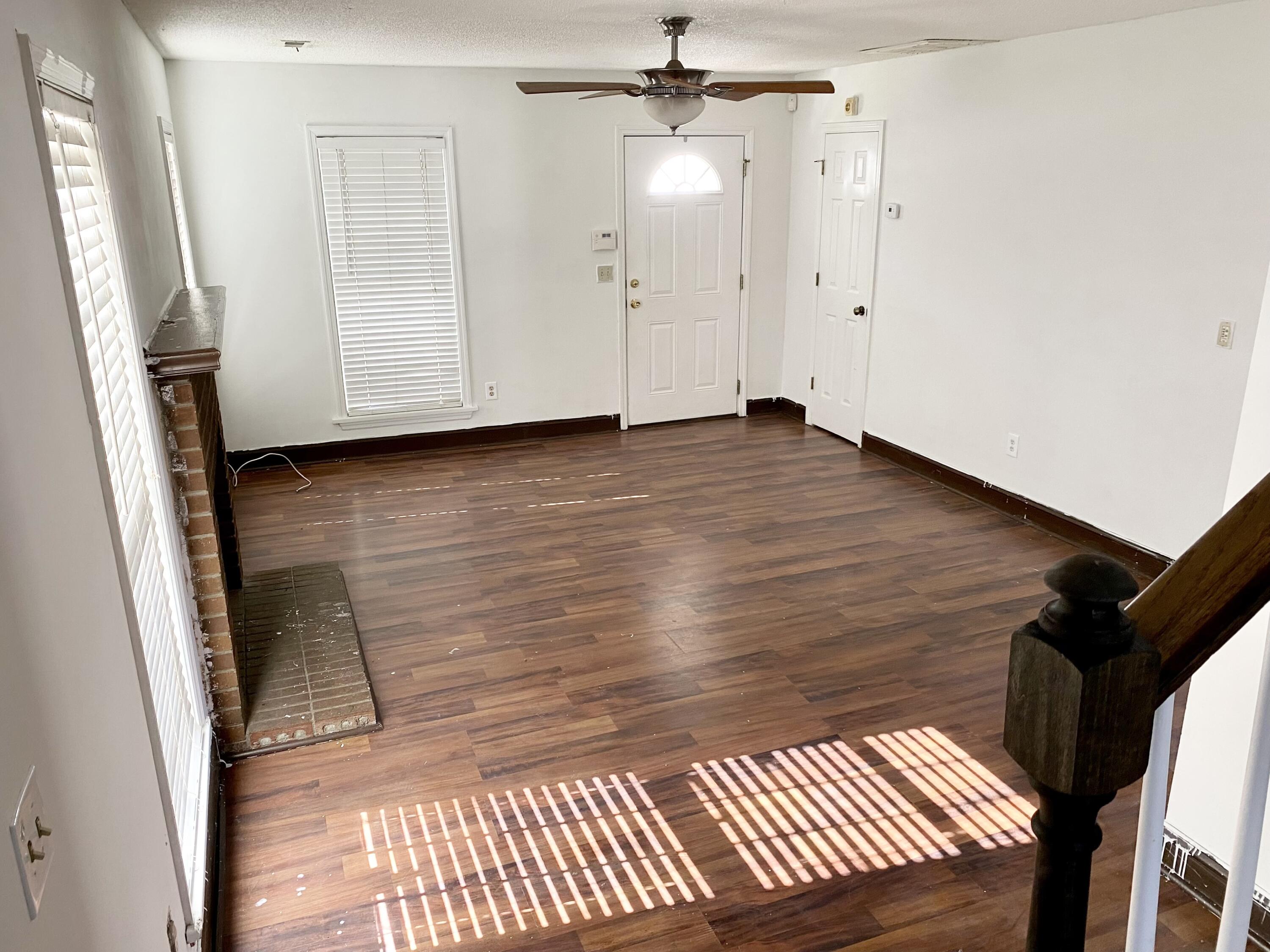 423 Indigo Road Goose Creek, SC 29445 - Photo 4 of 14 FullSizeRender7