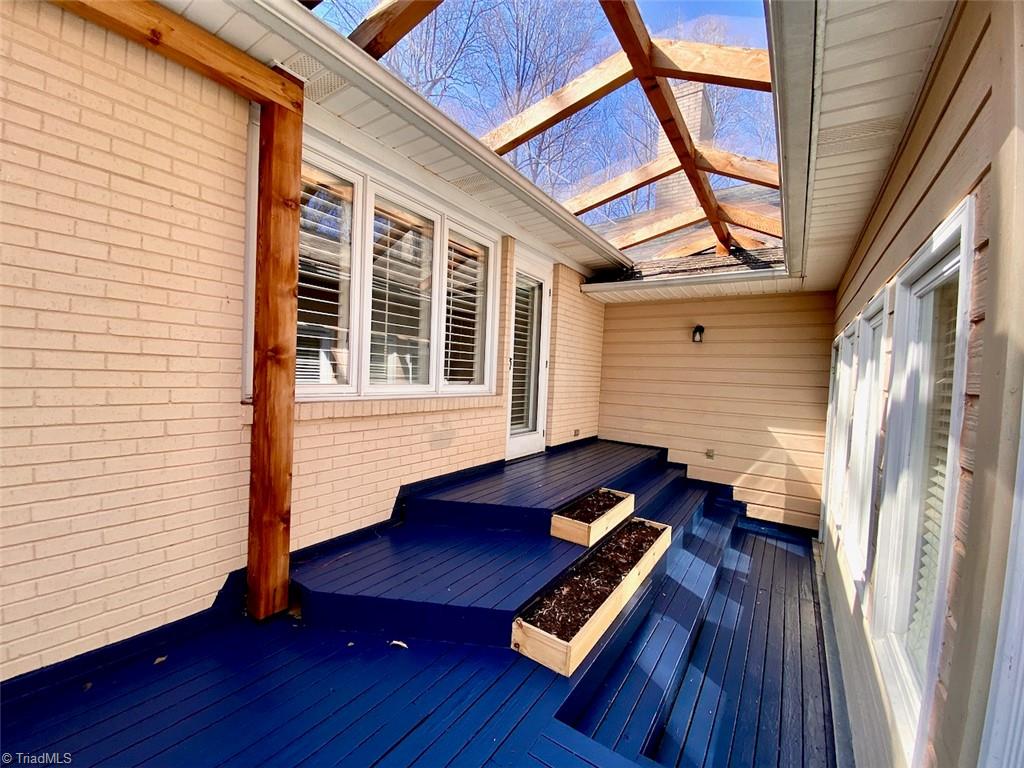 8045 Lasater Road Clemmons, NC 27012 - Photo 16 of 27 Primary Suite Courtyard