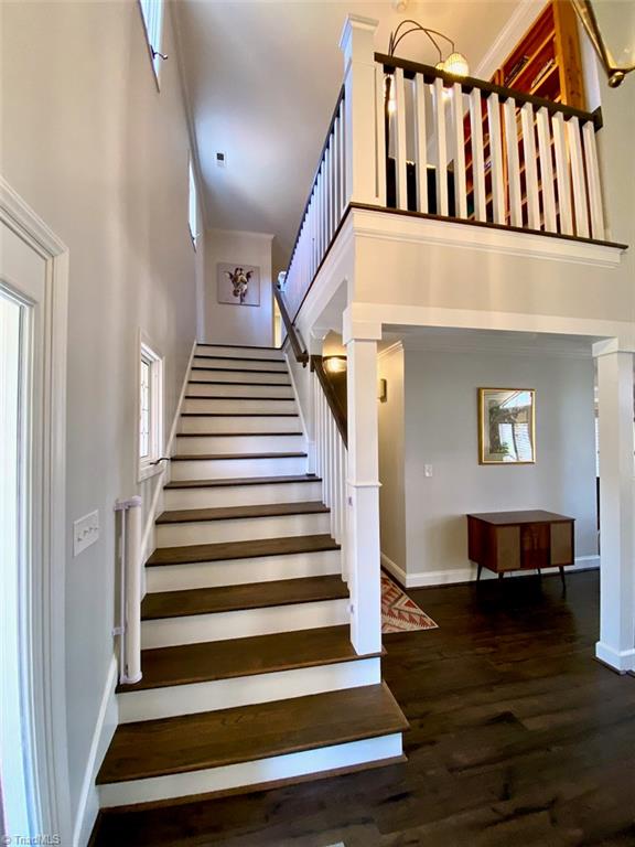 8045 Lasater Road Clemmons, NC 27012 - Photo 20 of 27 Foyer
