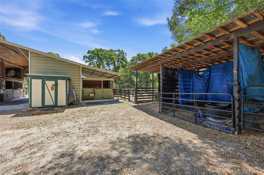 9106 Southwest 124 Street Archer, FL 32618 - Photo 4 of 35