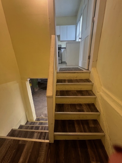 312 North 5th Avenue Kankakee, IL 60901 - Photo 18 of 22 a view of walk in closet with empty racks