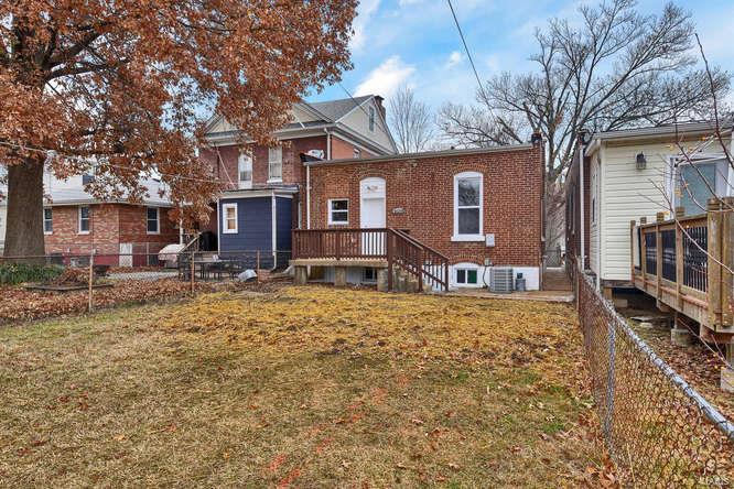 4624 Rosa Avenue St. Louis, MO 63116 - Photo 14 of 15 Gallery Image 14