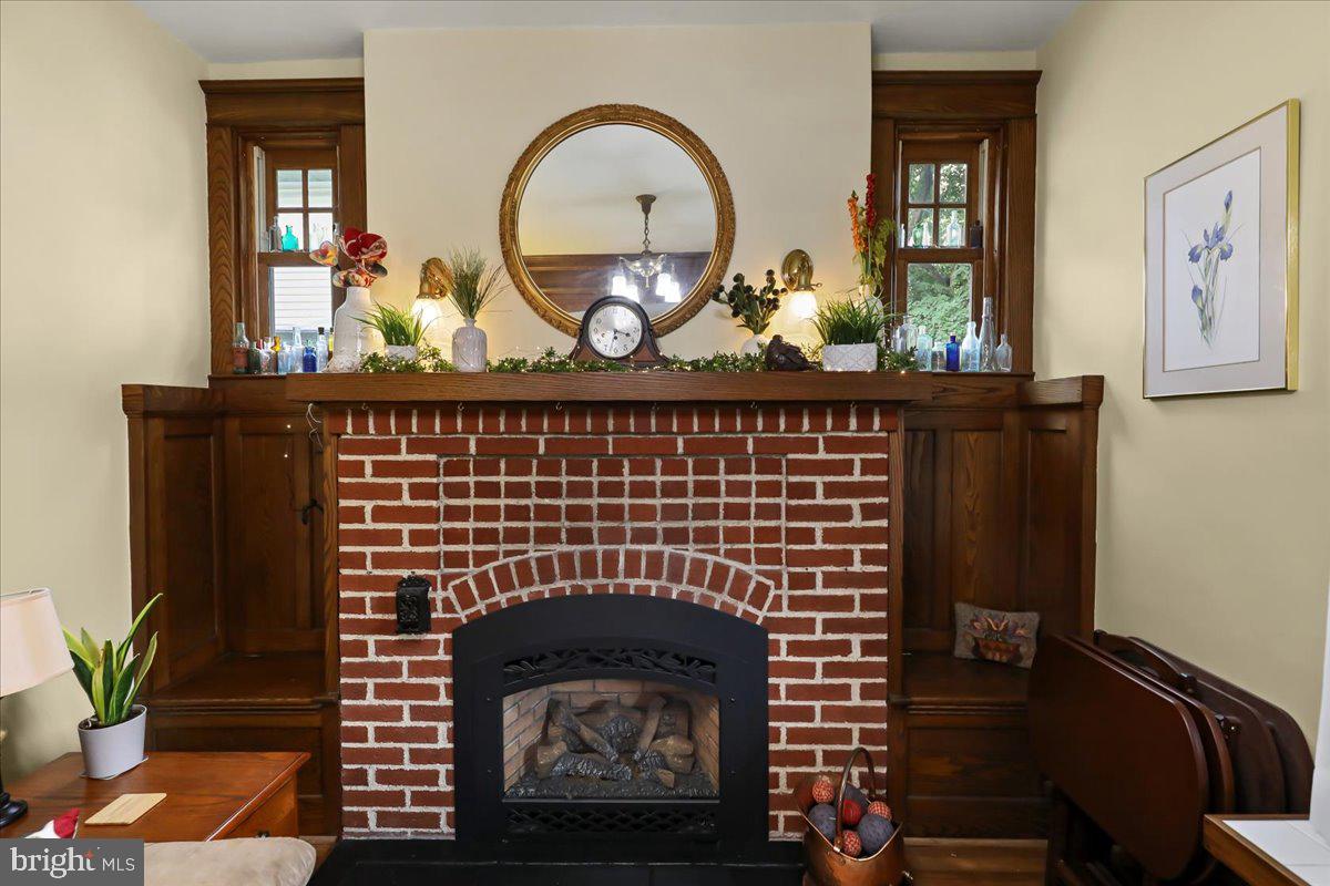 103 South Hazel Street Manheim, PA 17545 - Photo 28 of 47 Gas Fireplace