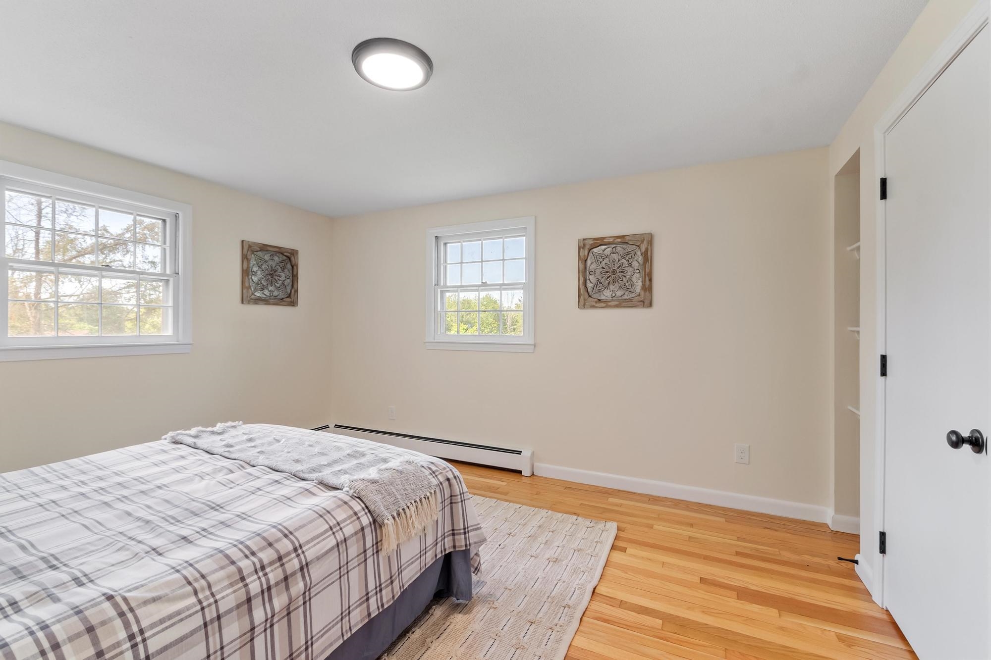 92 Bridge Street Salem, NH 03079 - Photo 11 of 36