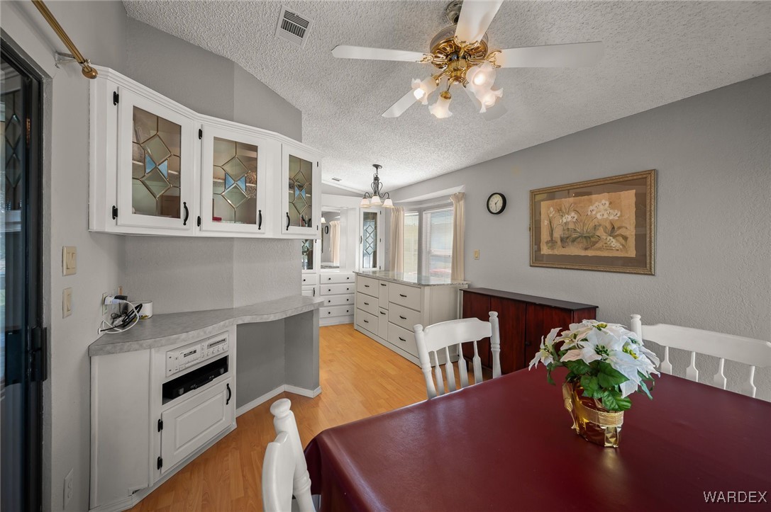 2000 Ramar Road, Unit 56 Bullhead City, AZ 86442 - Photo 23 of 75 Dining Area