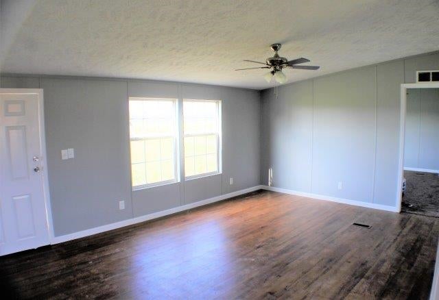 6290 Stovall Road Cave City, KY 42127 - Photo 2 of 14 Gallery Image 2