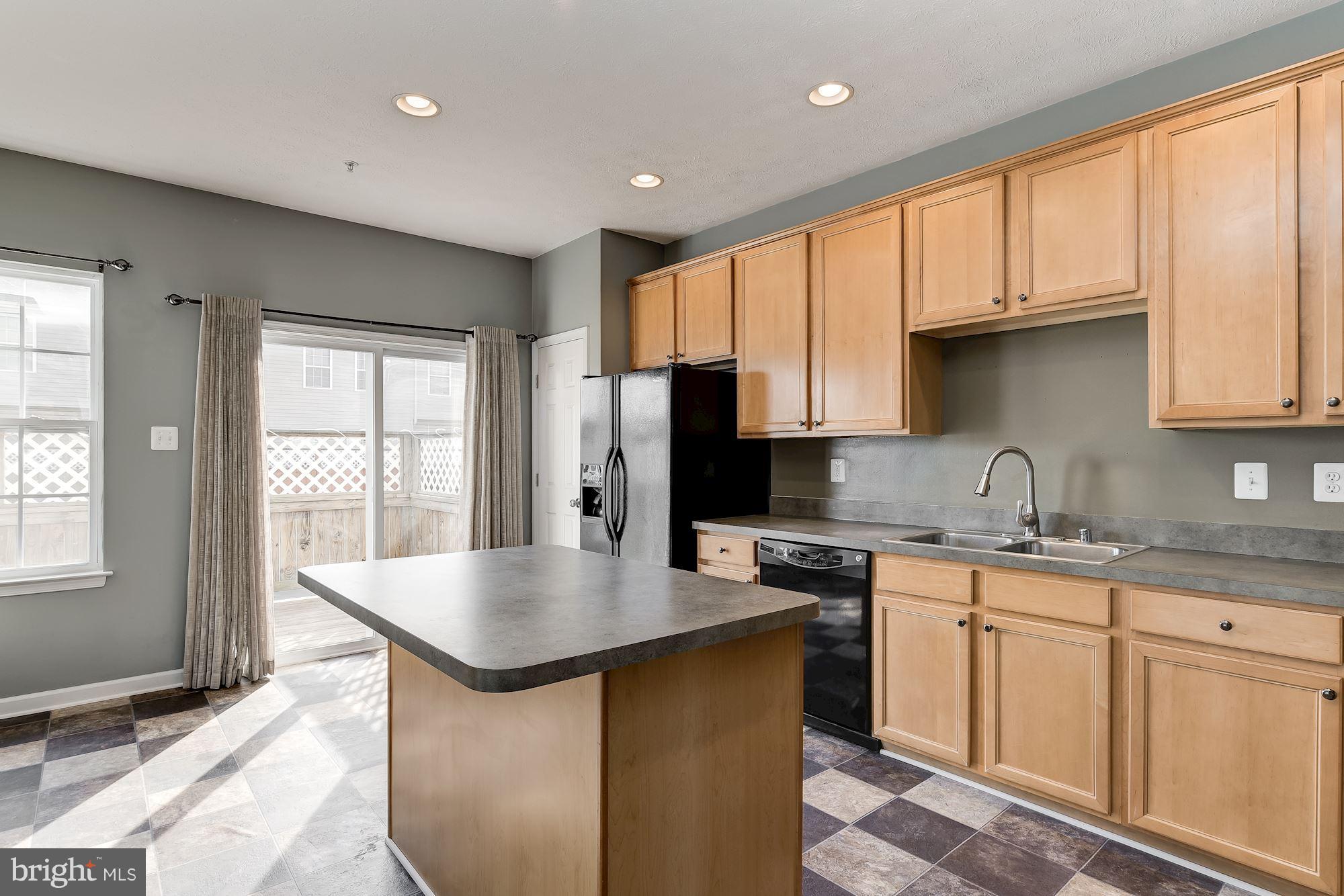 745 Compass Road East Baltimore, MD 21220 - Photo 14 of 33