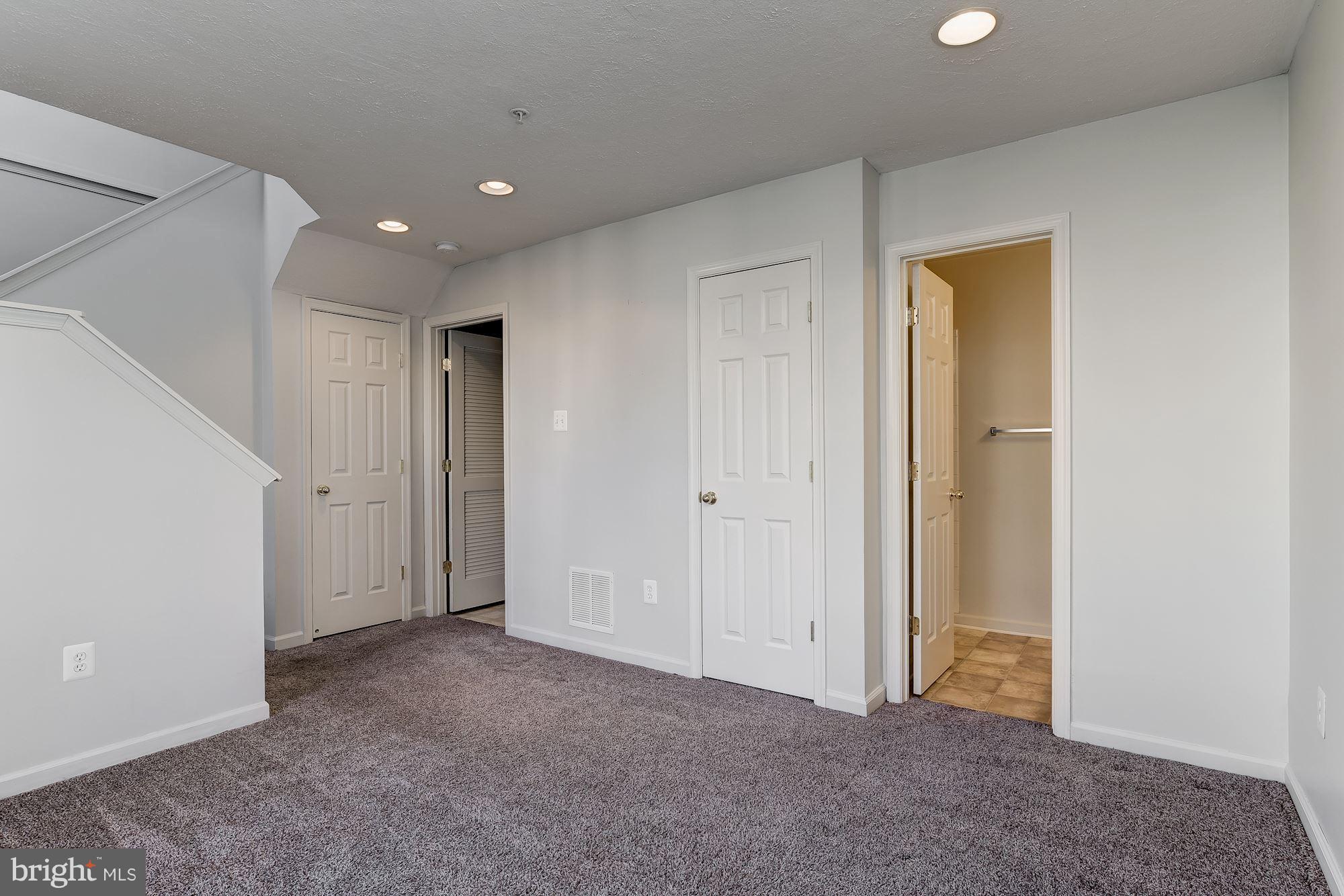 745 Compass Road East Baltimore, MD 21220 - Photo 7 of 33