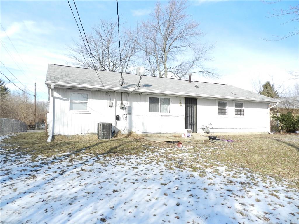 9313 Rochelle Drive Indianapolis, IN 46235 - Photo 2 of 3