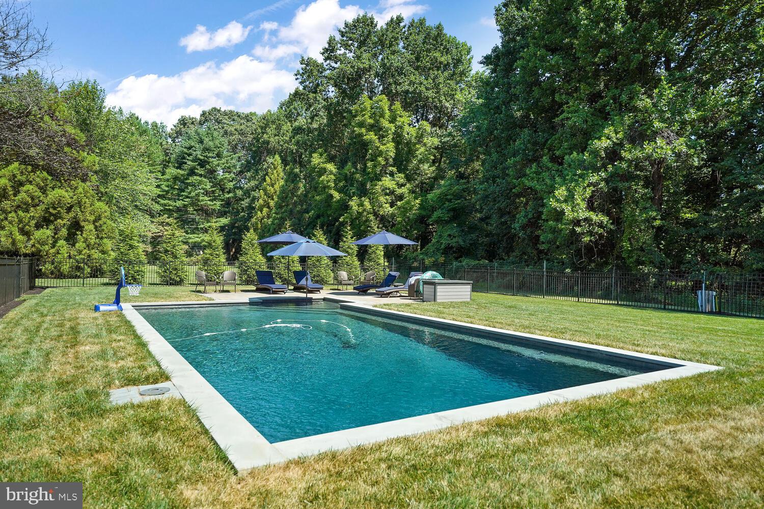 610 East Hillendale Road Chadds Ford, PA 19317 - Photo 3 of 69 Beautiful Pool