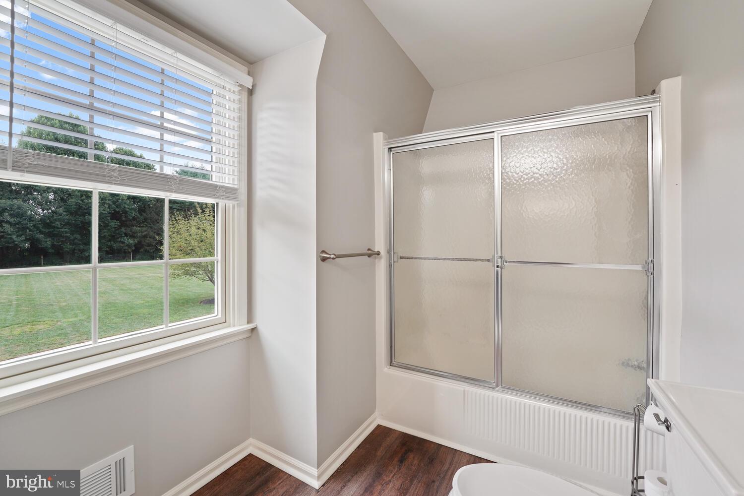 610 East Hillendale Road Chadds Ford, PA 19317 - Photo 41 of 69 Main Bathroom