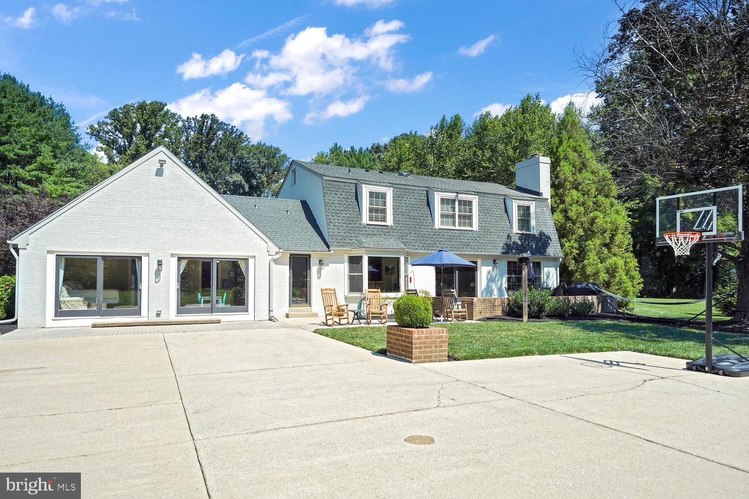 610 East Hillendale Road Chadds Ford, PA 19317 - Photo 49 of 69 Plenty of area for recreation,parking,entertaining