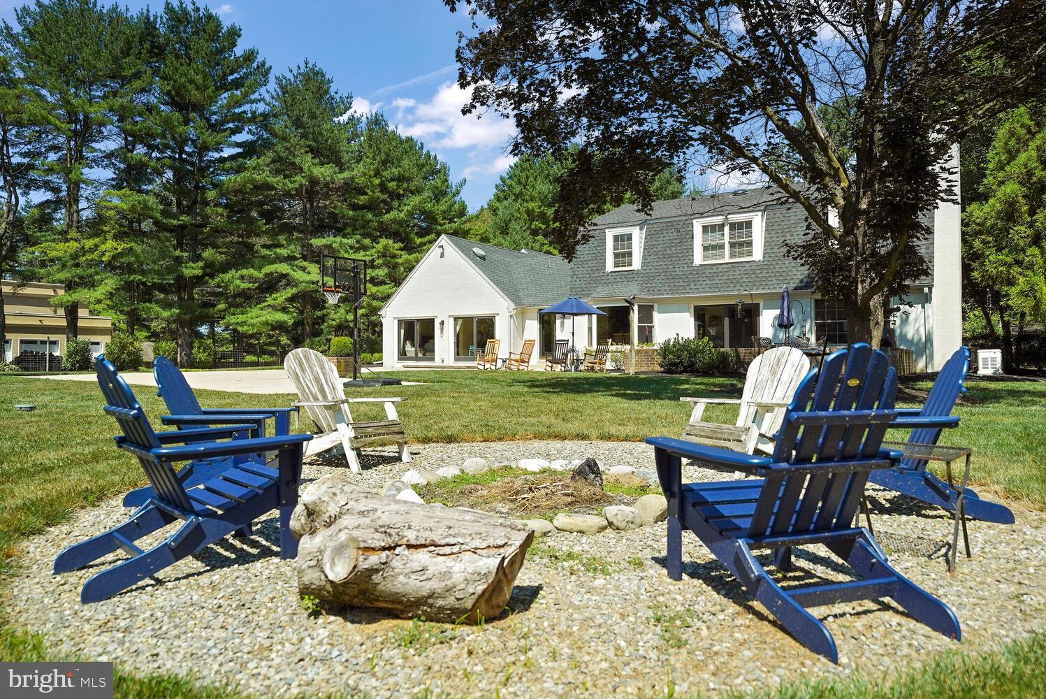 610 East Hillendale Road Chadds Ford, PA 19317 - Photo 54 of 69 Firepit area