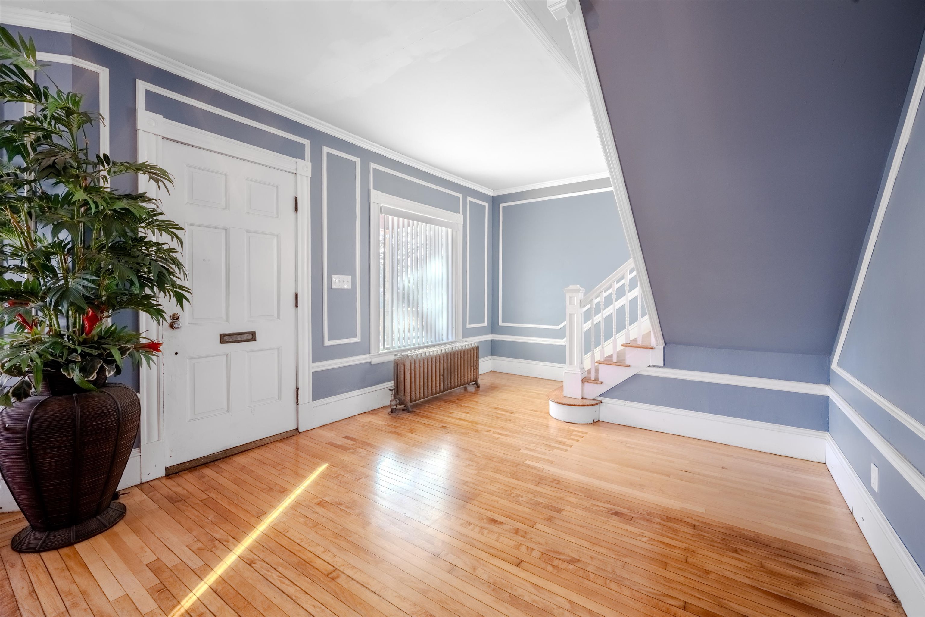 71 Congress Street Rochester, NH 03867 - Photo 8 of 52