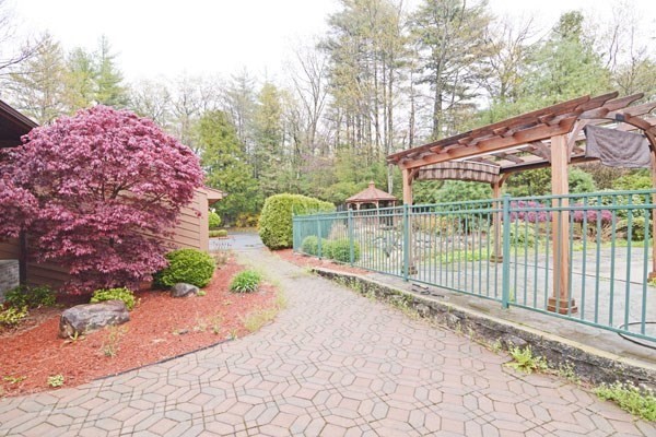 205 Loomis Ridge Road Westfield, MA 01085 - Photo 27 of 33 Gallery Image 27
