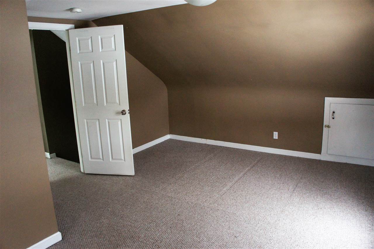 12 New Dunstable Road Nashua, NH 03060 - Photo 15 of 16