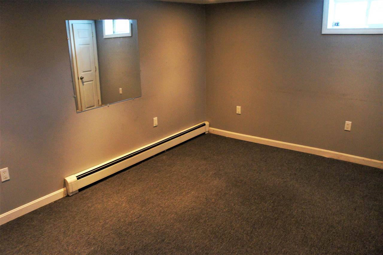12 New Dunstable Road Nashua, NH 03060 - Photo 16 of 16
